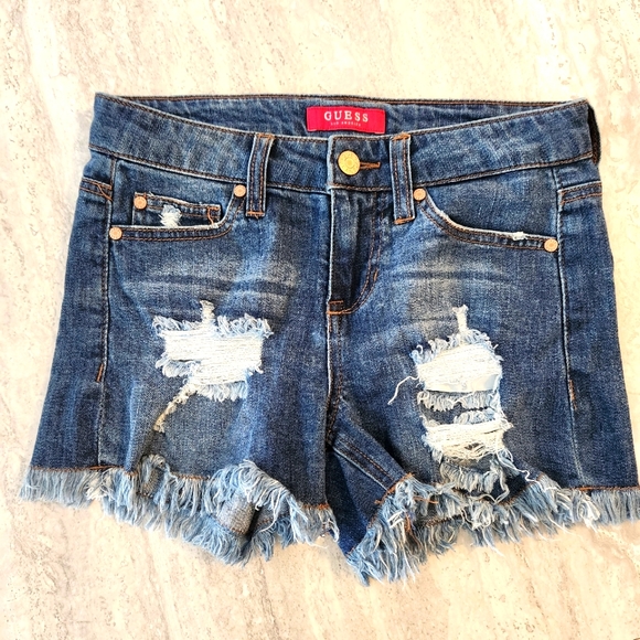 Guess Jean shorts - Picture 1 of 3